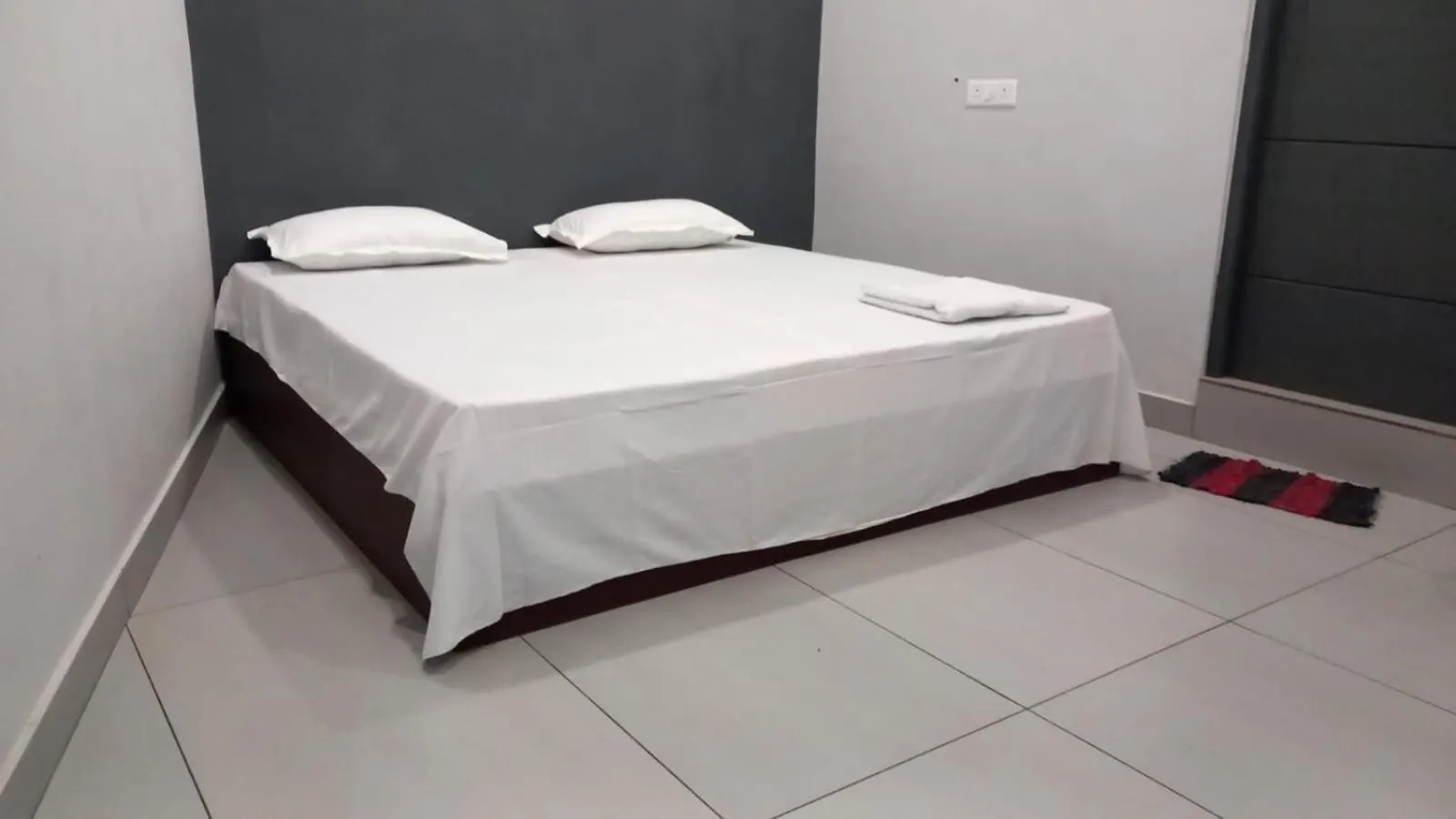 S V S Rooms Kochi